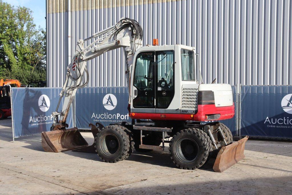 Wheel excavator Takeuchi TB175W Diesel 49.3kW 2006
