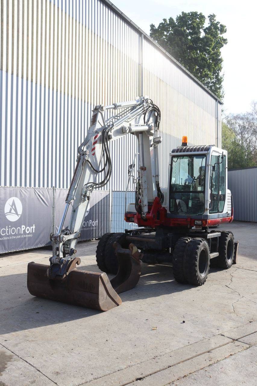 Wheel excavator Takeuchi TB175W Diesel 49.3kW 2006