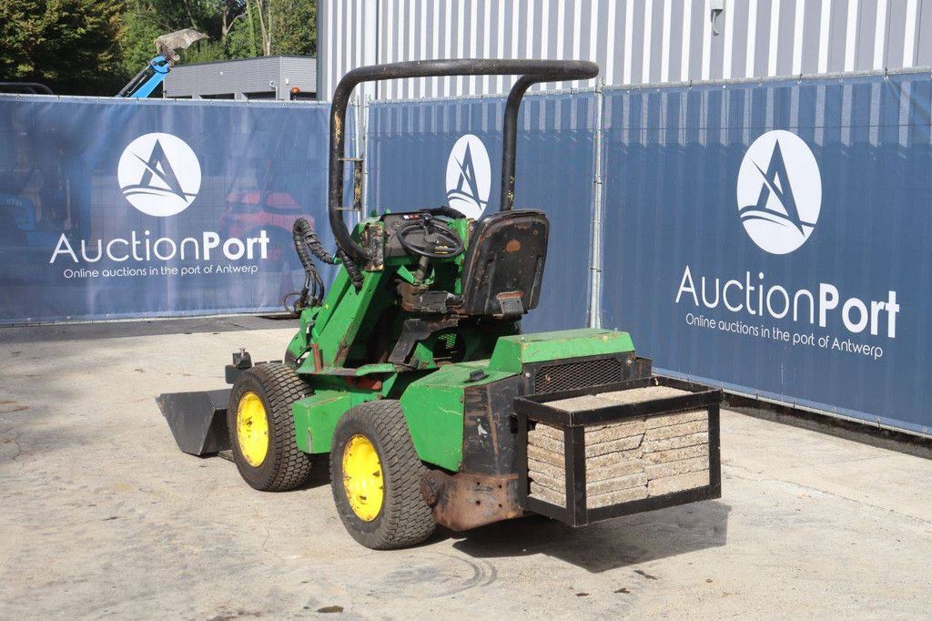 Articulated loader Avant Multi Diesel 14kW 2000