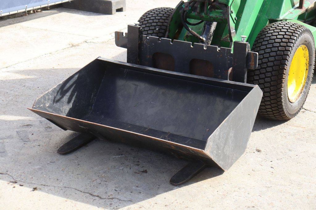 Articulated loader Avant Multi Diesel 14kW 2000