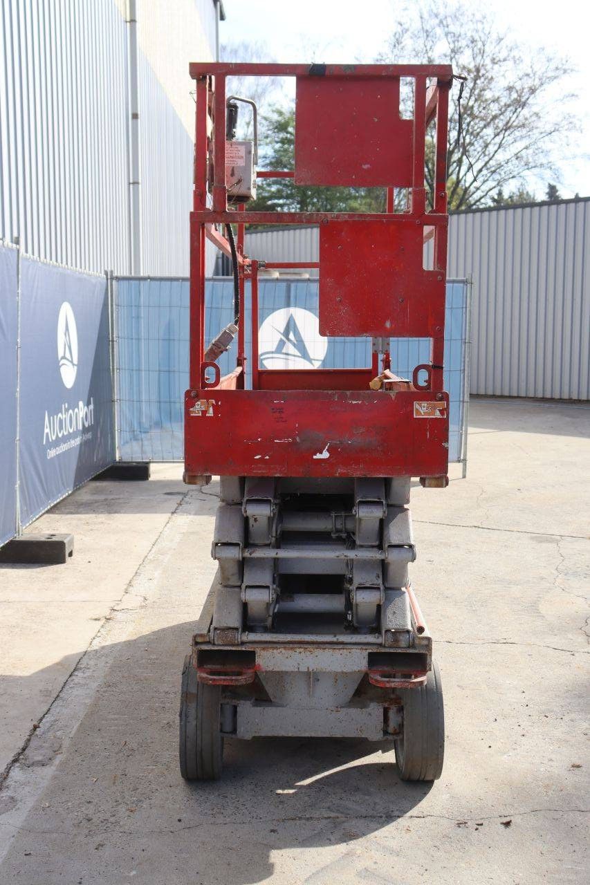 Skyjack SJ 3226 Elektrische Scherenbühne 227 kg 9,9 m