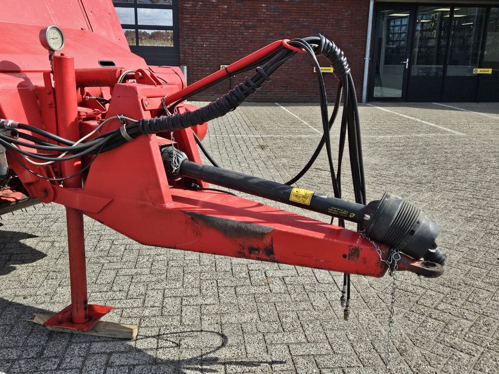 Kverneland TA 465 Taarup 465 met THM rotor