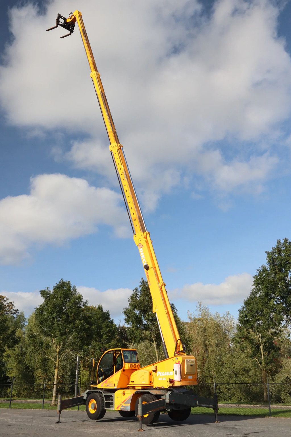 Dieci PEGASUS 40.25 | FORKS | BUCKET | WINCH | BASKET