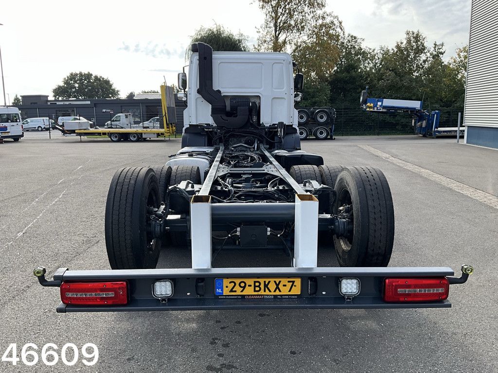 DAF FAN CF 340 Chassis cabine with PTO Just 227.167 km!