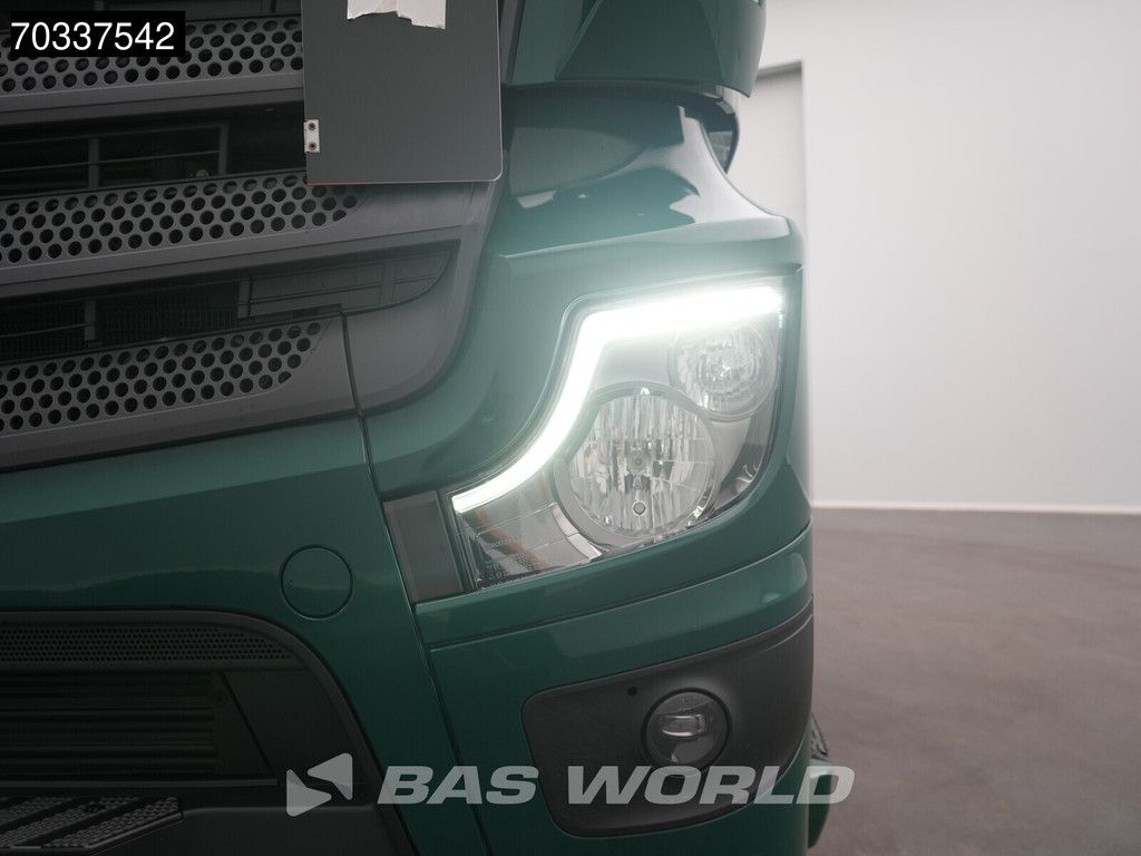 Mercedes Actros 1846 4X2 StreamSpace ACC Navi 70% Tyres!