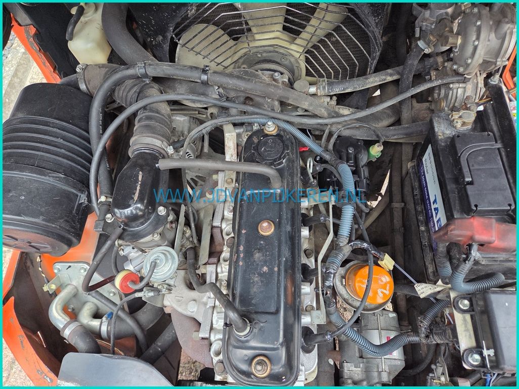 Toyota 02-7FGF30 216cm hoog+triplex4.3m+shift+4xhydraulic