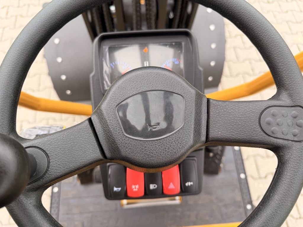 Eurotrac W11