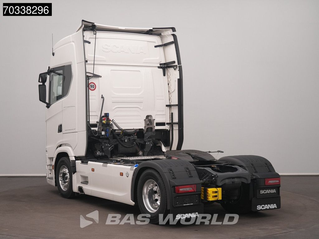 Scania S660 4X2 Retarder 2x Tanks Standklima ACC Leather Navi