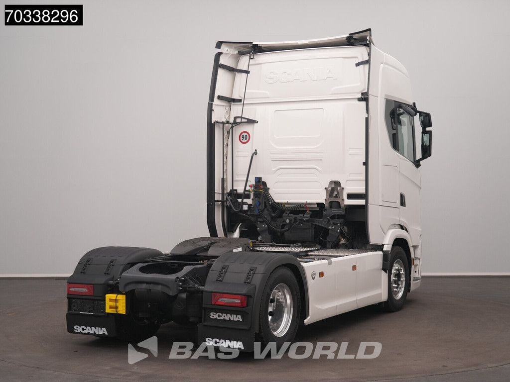 Scania S660 4X2 Retarder 2x Tanks Standklima ACC Leather Navi