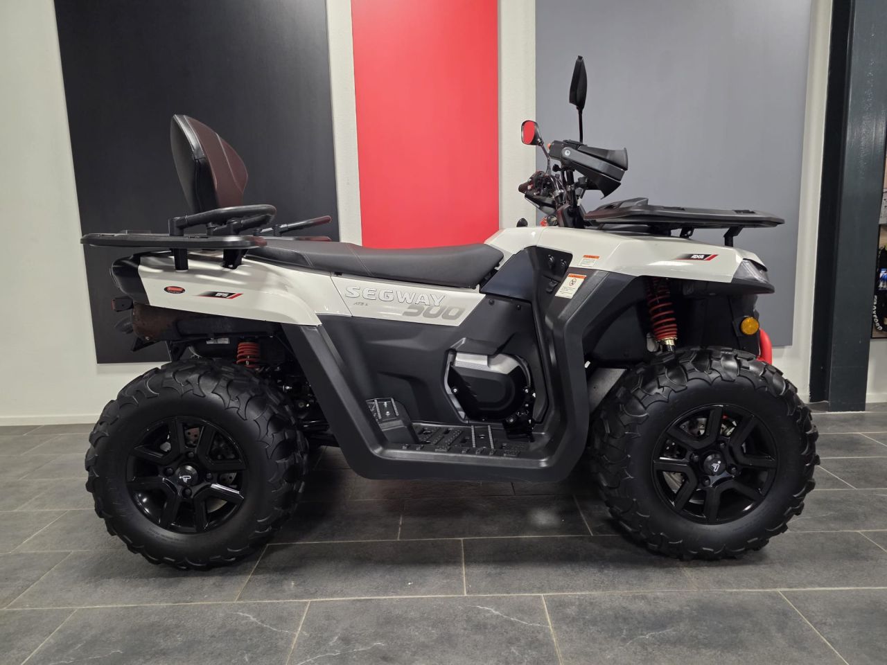 Segway AT5L Premium (2024) op autokenteken - 1.445 km!