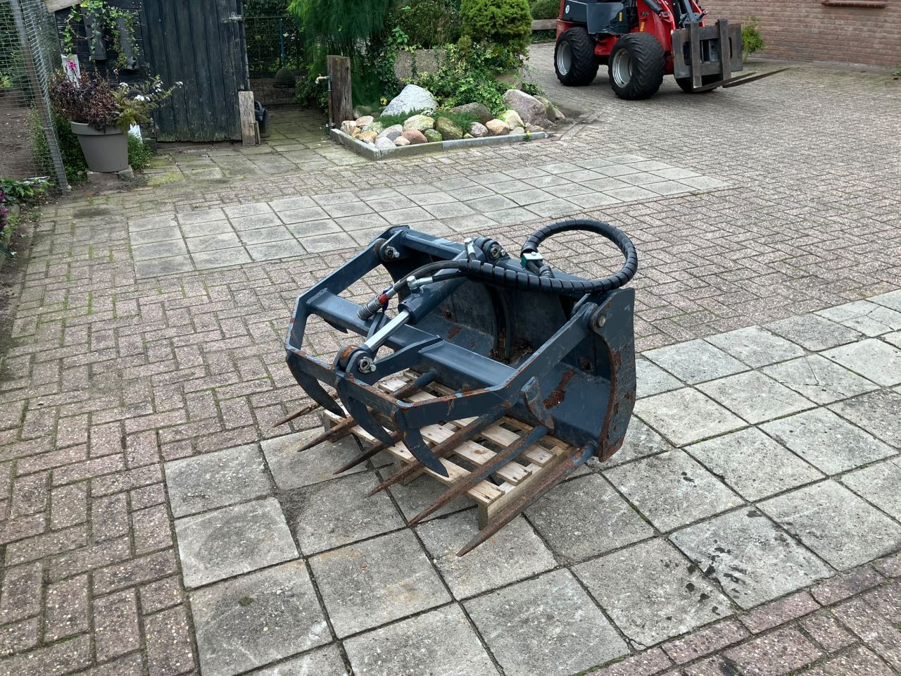 Avant mestgrijper 90 cm breed Avant aansluiting