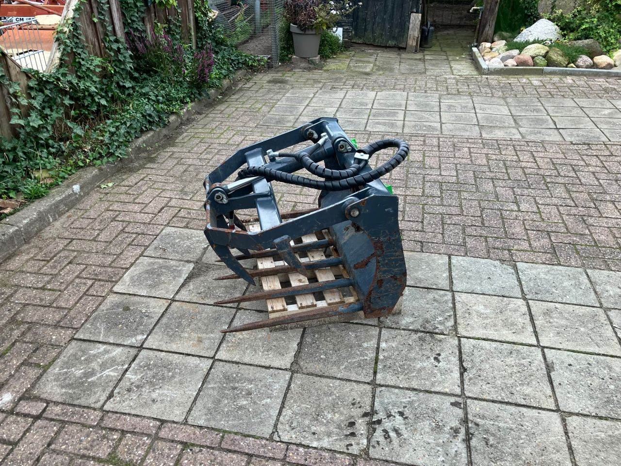 Avant mestgrijper 90 cm breed Avant aansluiting