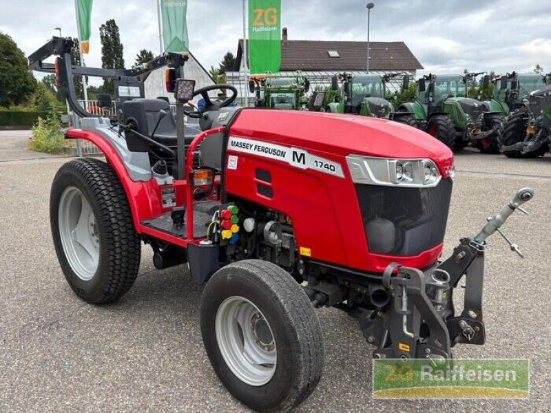 Massey Ferguson 1740 HR