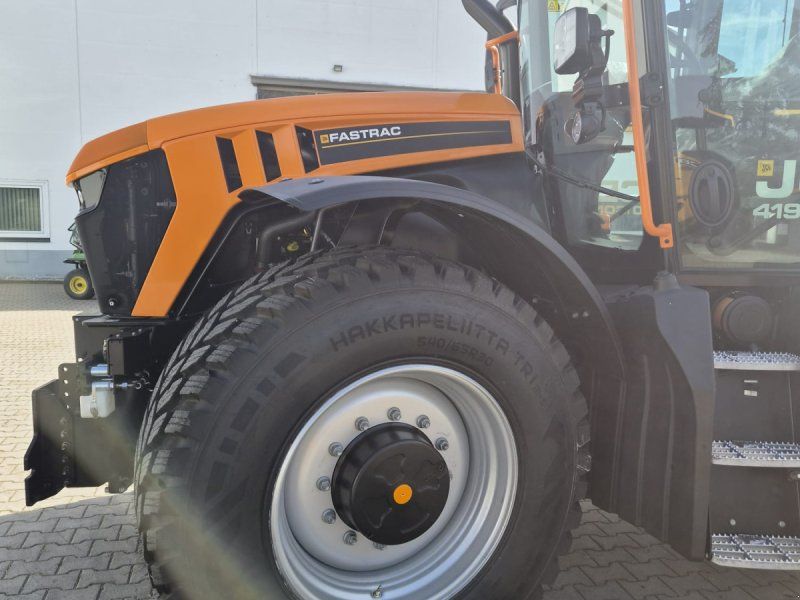 JCB Fastrac 4190 Kommunal