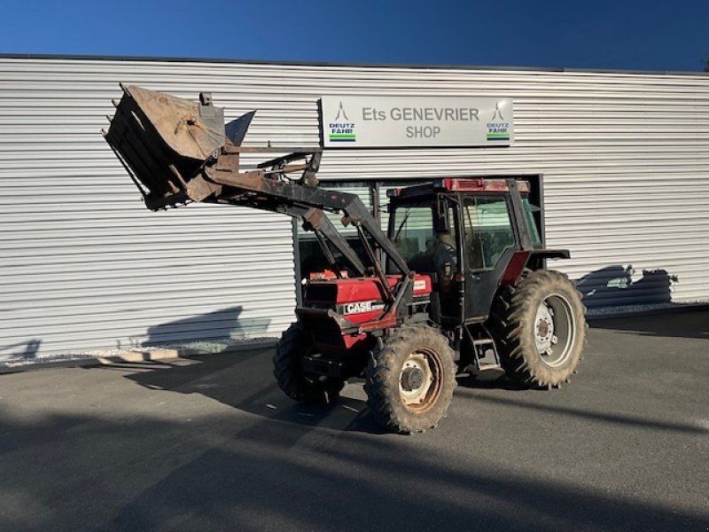 Case IH 845 XL