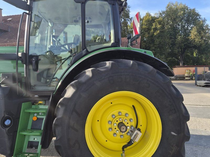 John Deere 6R 185