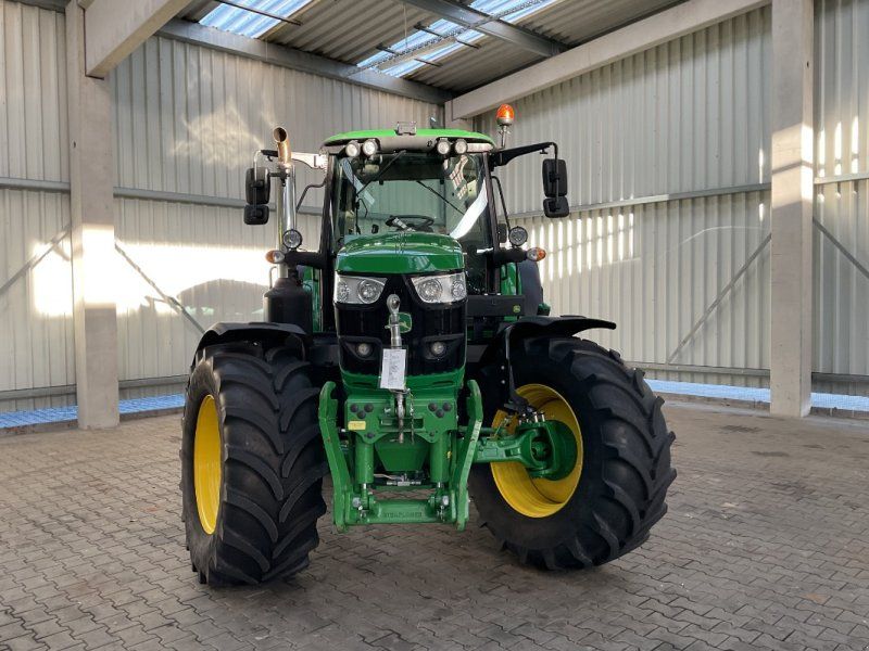 John Deere 6155M