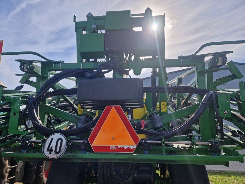 John Deere 740i