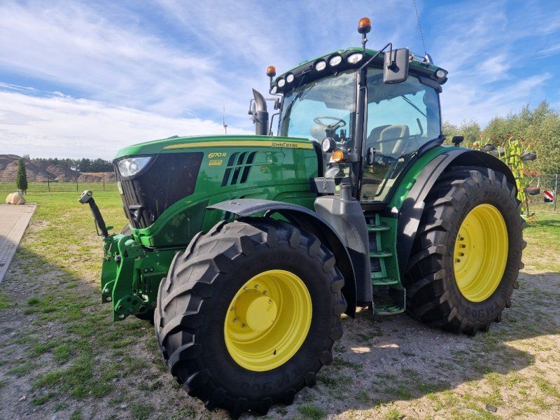 John Deere 6170R