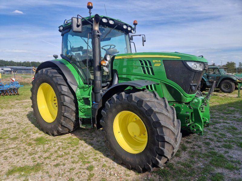 John Deere 6170R
