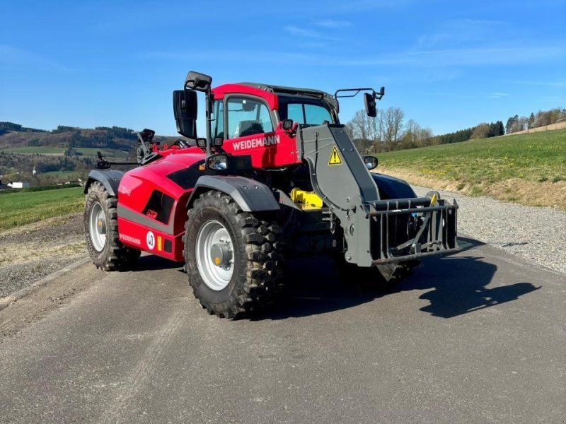 Weidemann T7042