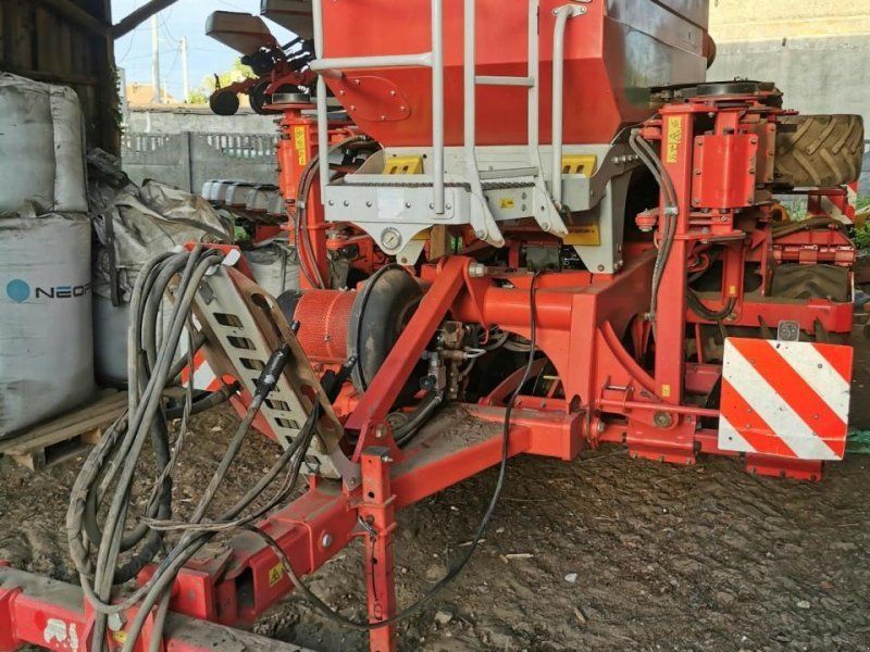 Pöttinger Terrasem C4