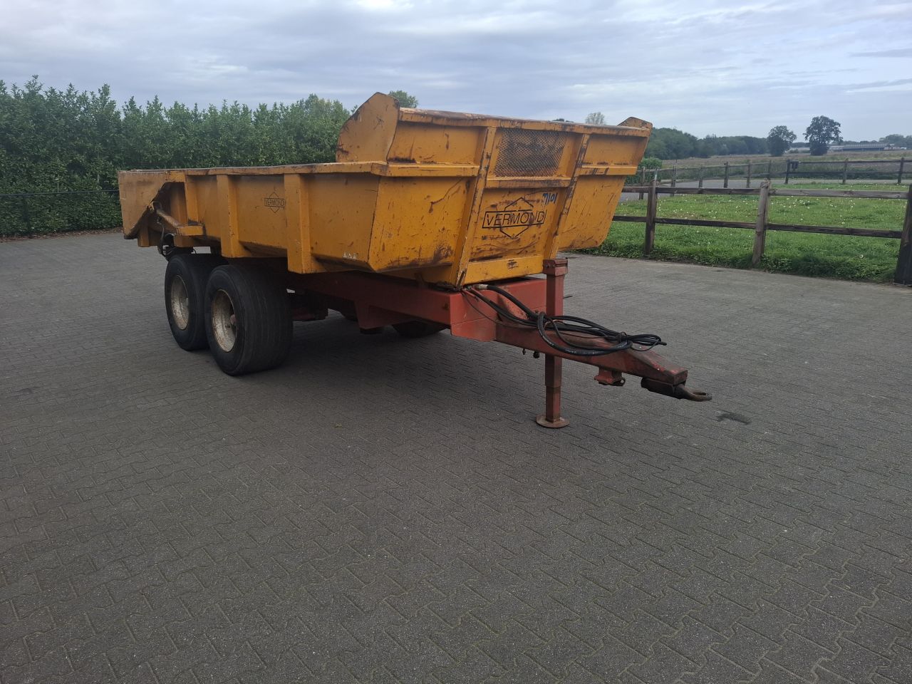 Vermond kieper grondkar