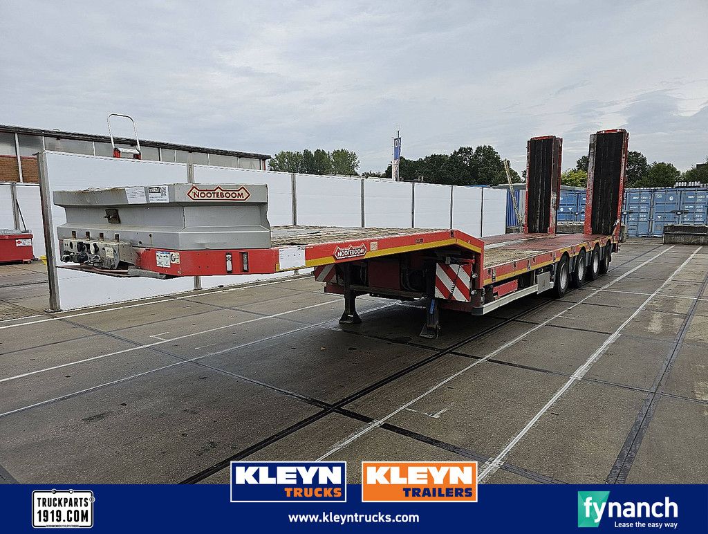 NOOTEBOOM MCOS-58-04 3x steer hydr. ramp