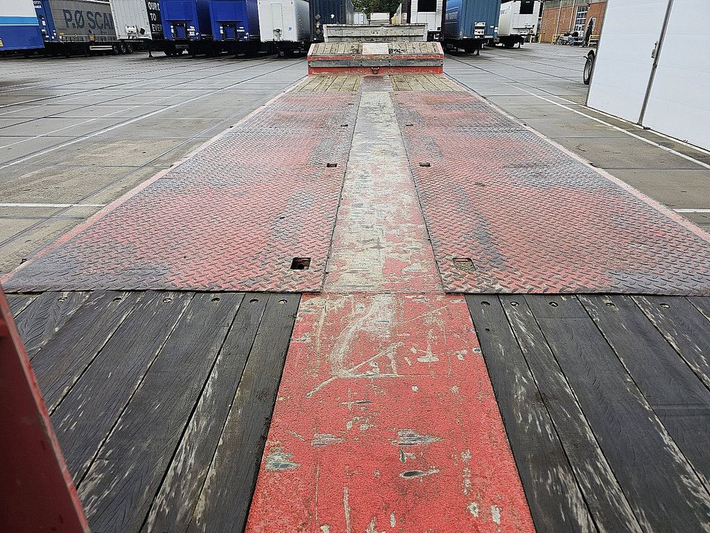 NOOTEBOOM MCOS-58-04 3x steer hydr. ramp