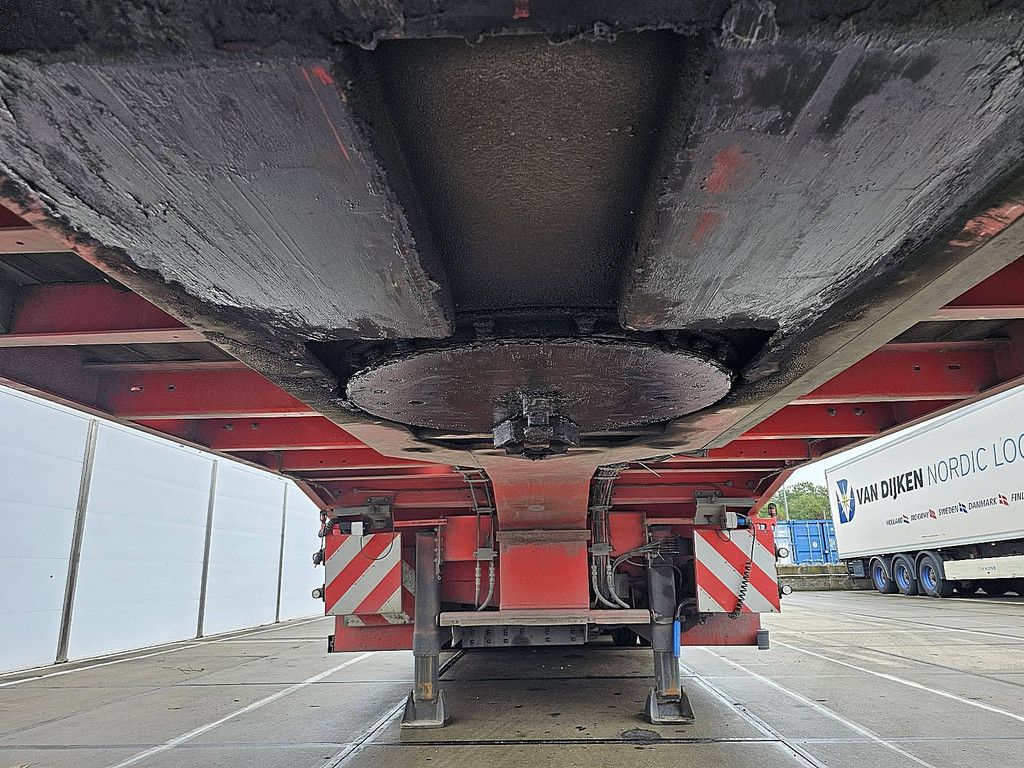NOOTEBOOM MCOS-58-04 3x steer hydr. ramp