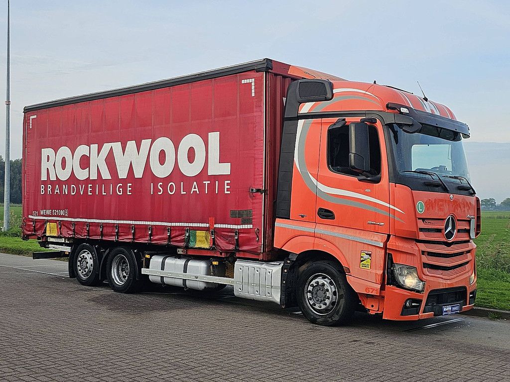 MERCEDES-BENZ ACTROS 2642 LS