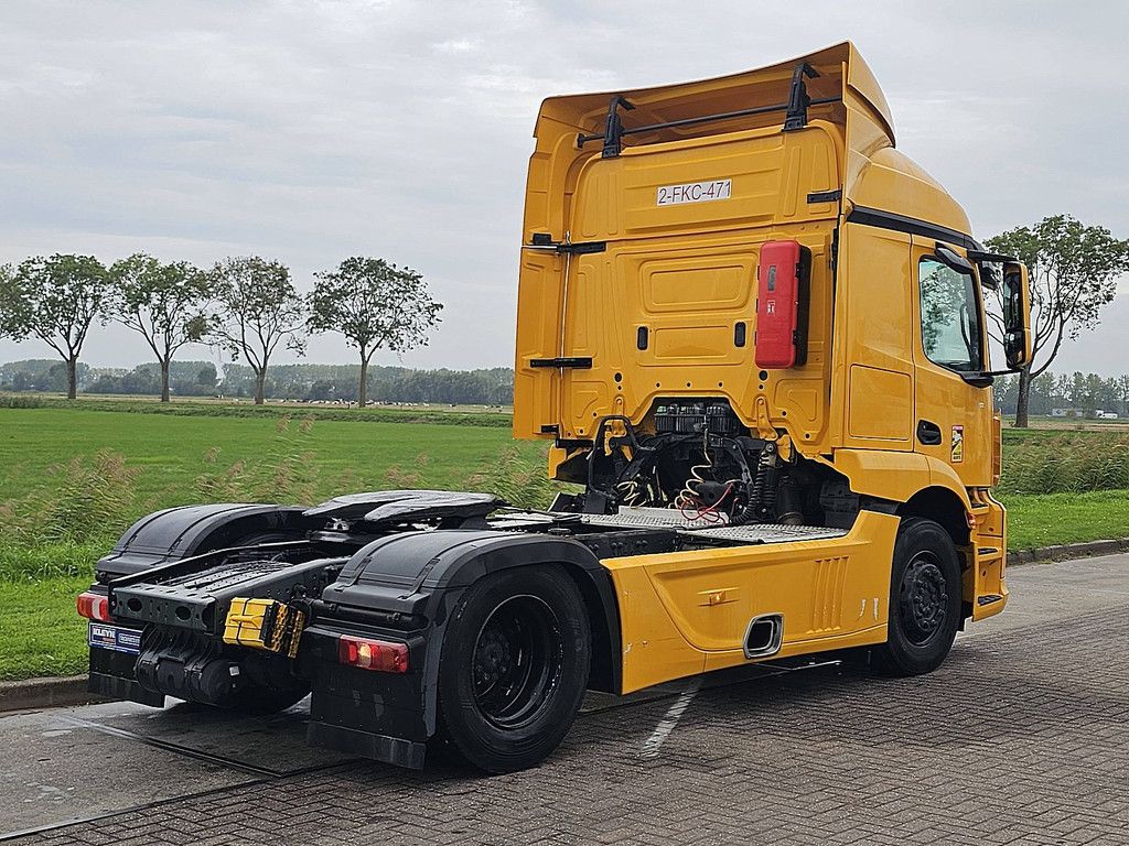MERCEDES-BENZ ACTROS 1840
