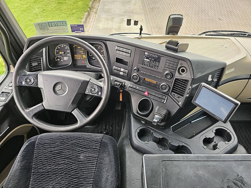 MERCEDES-BENZ ACTROS 1840
