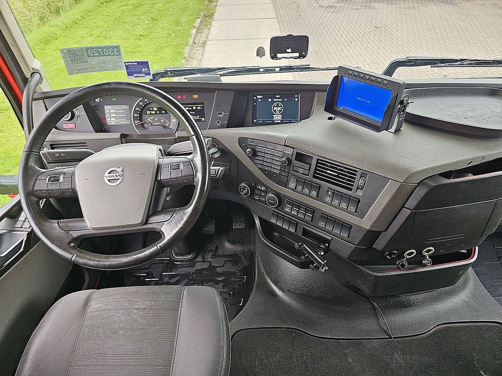 VOLVO FH 460