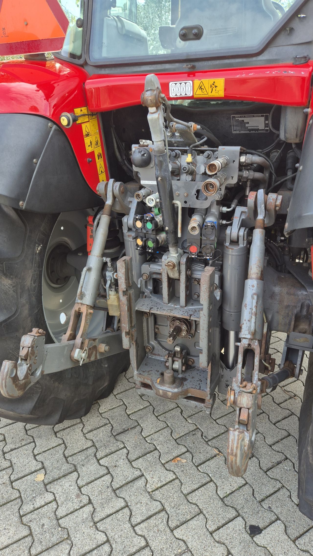 Massey Ferguson 6480 Dyna-6 met Fronthef PTO en Kruipversnelling