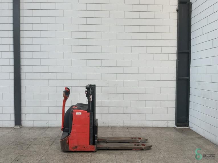 Stapelaars Elektrisch Linde D08 2018 Doppelstock