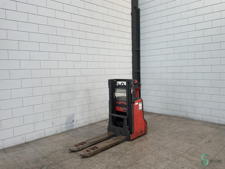 Stapelaars Elektrisch Linde D08 2018 Doppelstock