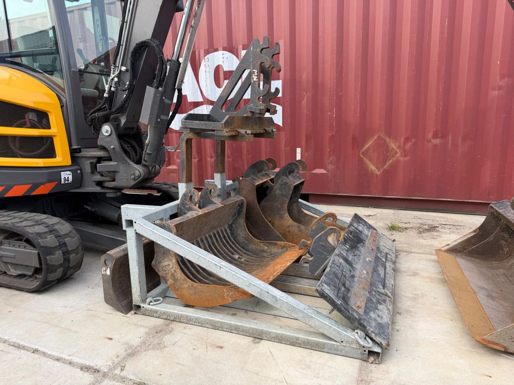Volvo ECR40 ECR40D met aanbouw delen