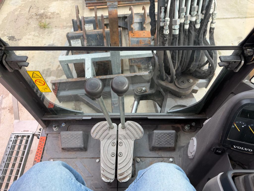 Volvo ECR40 ECR40D met aanbouw delen