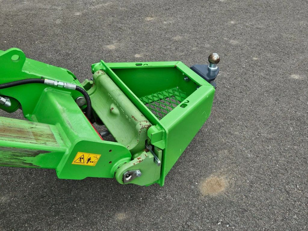 Avant Trekhaak vooraan