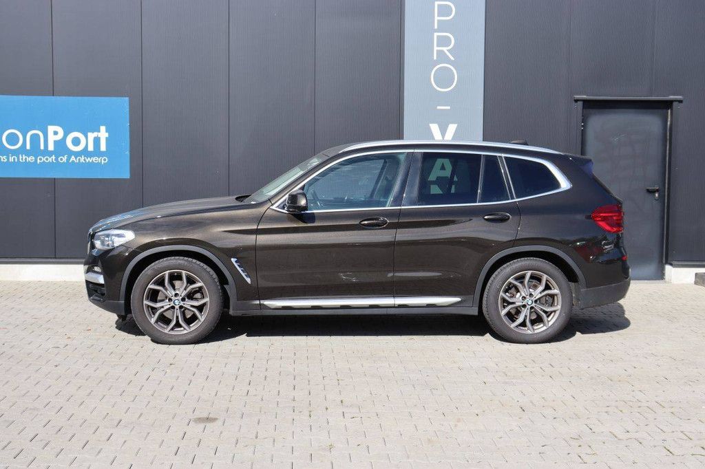 SUV BMW X3 sDrive18d Diesel (Marge)
