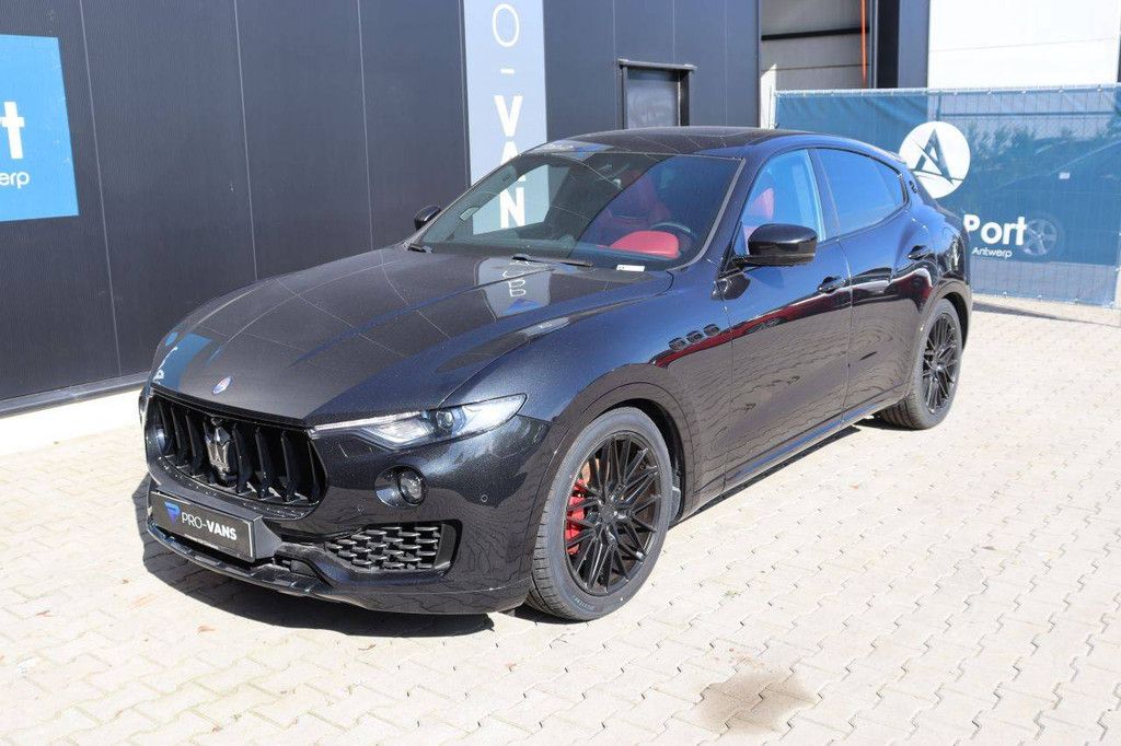 SUV Maserati Levante SUV Diesel (Margin)