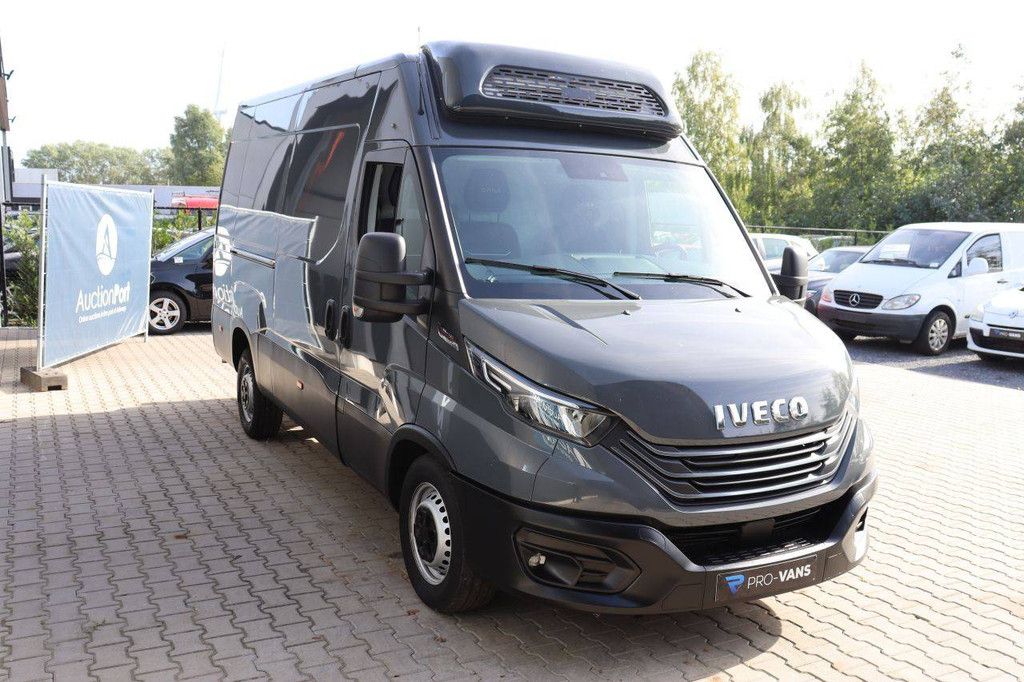 Van Refrigerated Van Iveco Daily 35S18 Diesel 175hp 2022