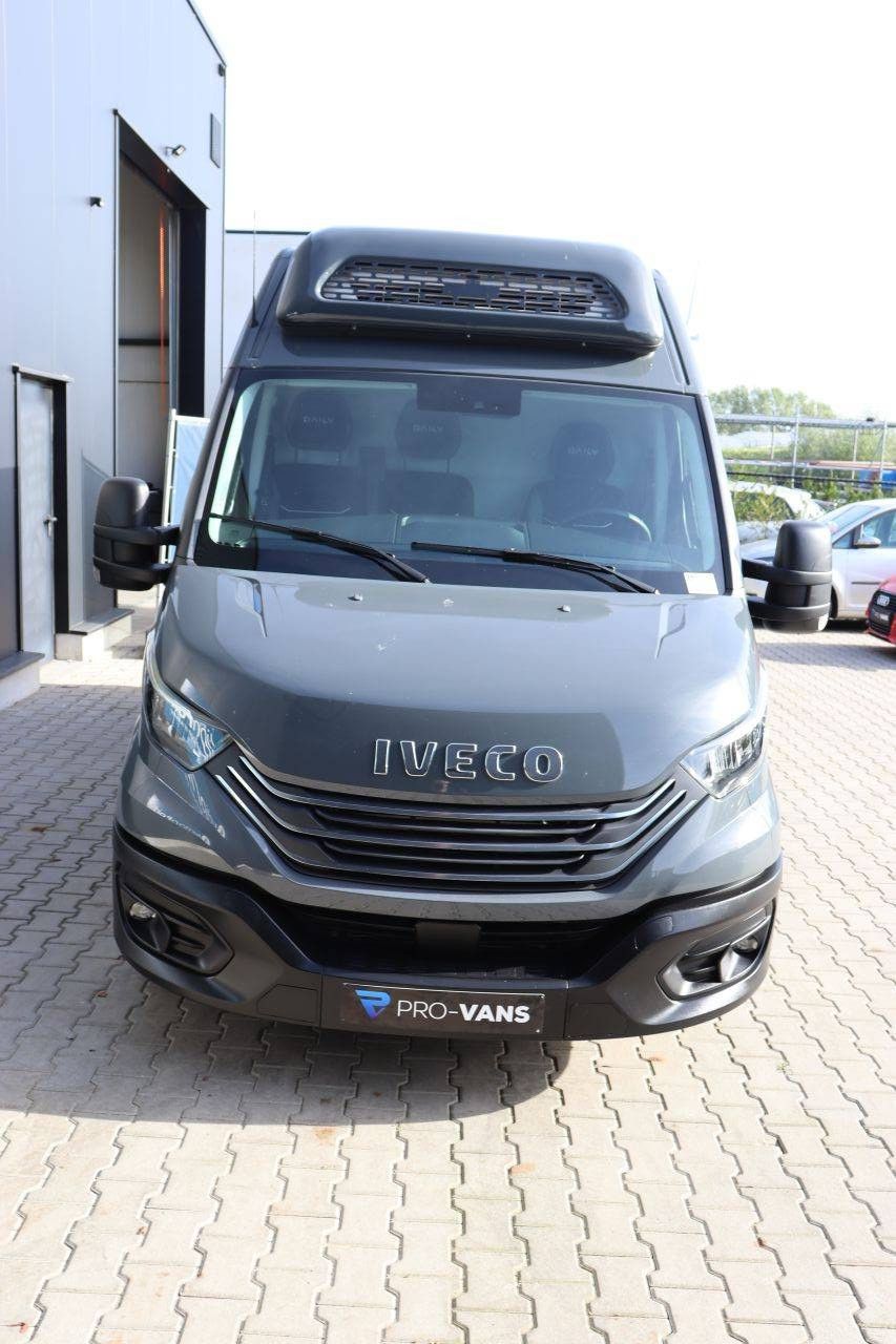Van Refrigerated Van Iveco Daily 35S18 Diesel 175hp 2022
