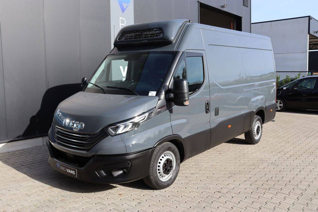 Van Refrigerated Van Iveco Daily 35S18 Diesel 175hp 2022