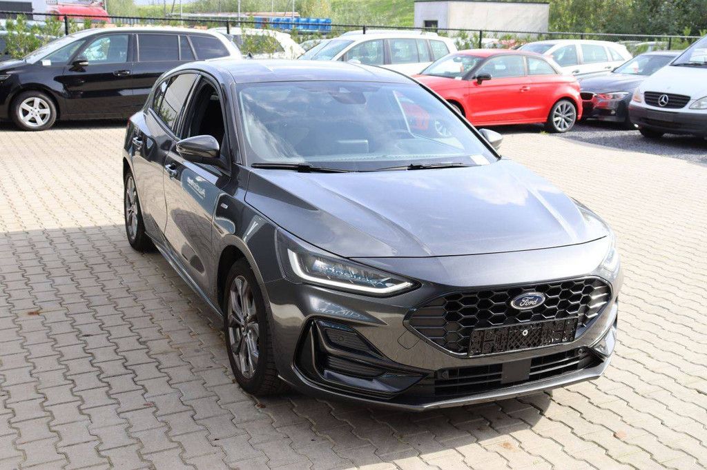 Personenauto Ford Focus Benzine (Marge)