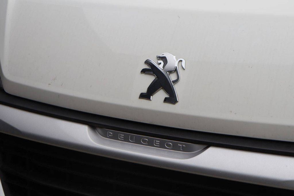 Peugeot Boxer Van 119 PS Diesel 2021