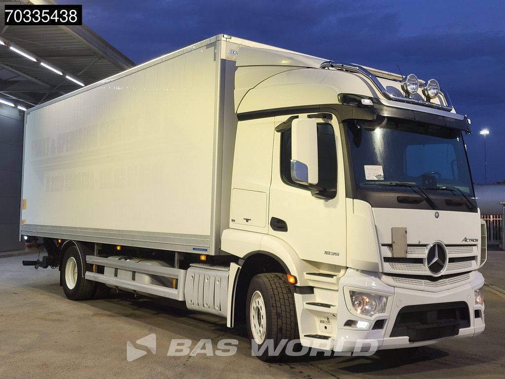 Mercedes Actros Actros 1835 4X2 Full-Air Automatic Euro 6 2t Tailgate