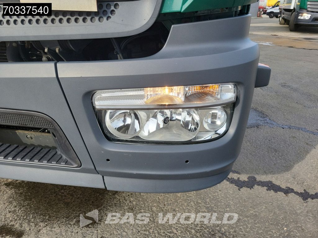 Mercedes Atego 1324 4X2 13t 6-Cylinder Euro 6 Automatic Tailgate