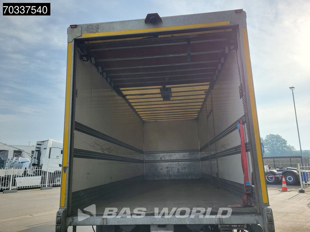 Mercedes Atego 1324 4X2 13t 6-Cylinder Euro 6 Automatic Tailgate